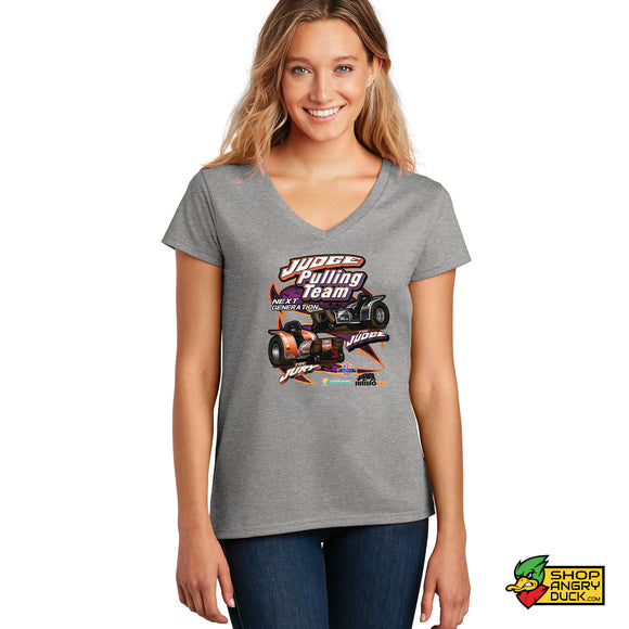 Judge Pulling Team 2022 Illustrated V-Neck T-Shirt