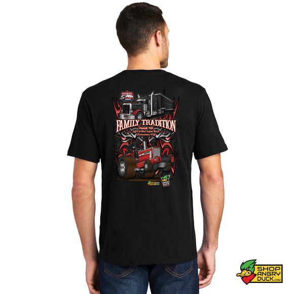 Family Tradition Pulling Team 2022 Illustrated T-shirt